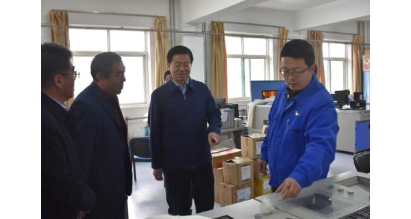 宝鸡市委常委、统战部部长高宏真一行来开云体育公司调研